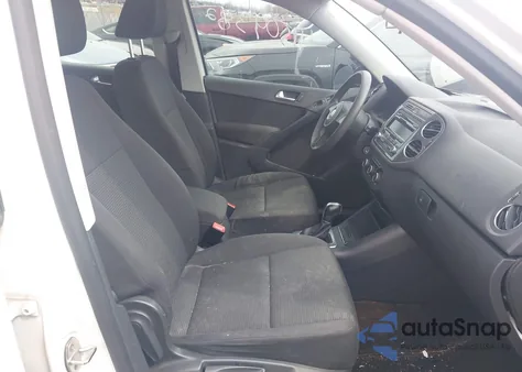 2012 Volkswagen Tiguan S from USA, damaged, VIN WVGAV7AX6CW546437